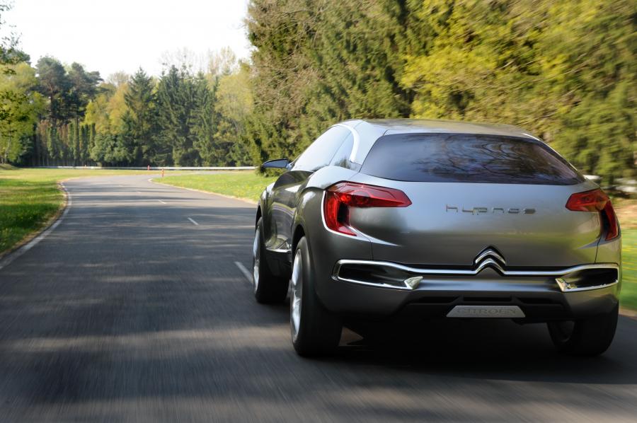  Citroen Hypnos Hybrid Crossover Concept 2008 года  (фото 93 из 104)